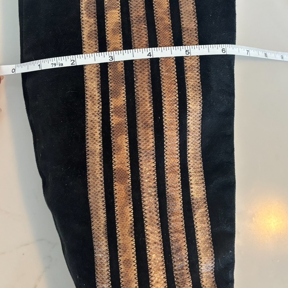 Black Suede Knee-High Boots with Gold Stripes & Red Animal Print Lining - Sz 6.5 - Picture 6 of 11